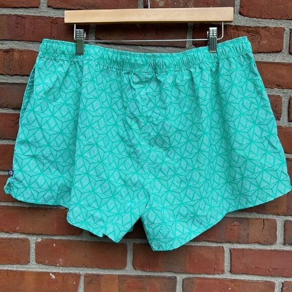 Lauren James Green Patterned Shorts - Picture 2 of 3